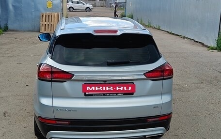 Geely Atlas, 2023 год, 2 400 000 рублей, 11 фотография