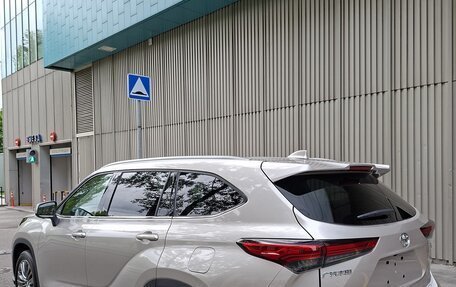 Toyota Highlander, 2026 год, 5 260 000 рублей, 12 фотография