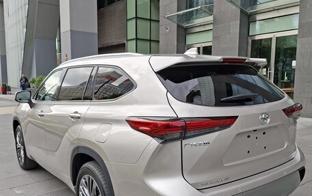 Toyota Highlander, 2026 год, 5 260 000 рублей, 15 фотография