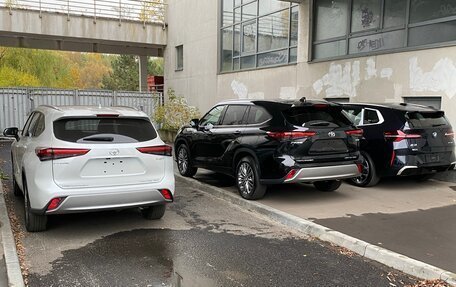 Toyota Highlander, 2026 год, 5 260 000 рублей, 40 фотография