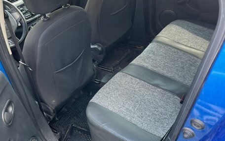 Renault Logan II, 2018 год, 450 000 рублей, 7 фотография