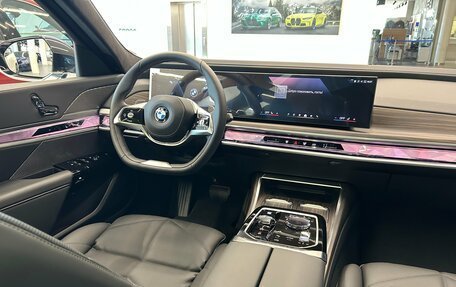 BMW 7 серия, 2025 год, 14 390 000 рублей, 16 фотография