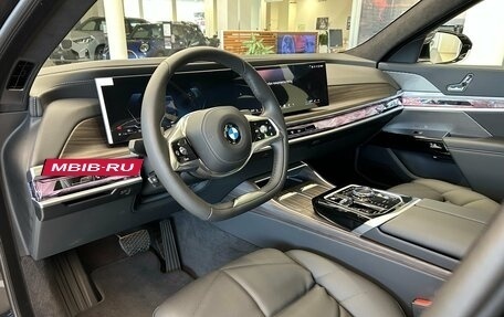 BMW 7 серия, 2025 год, 14 390 000 рублей, 15 фотография