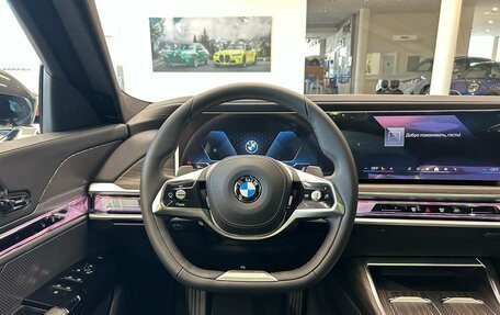 BMW 7 серия, 2025 год, 14 390 000 рублей, 18 фотография