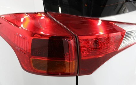 Toyota RAV4, 2015 год, 1 830 000 рублей, 13 фотография