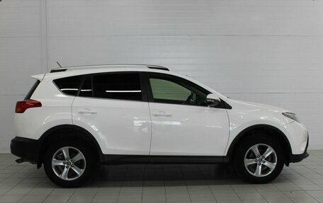 Toyota RAV4, 2015 год, 1 830 000 рублей, 7 фотография