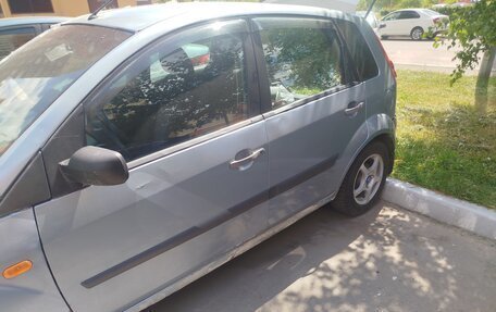 Ford Fiesta, 2007 год, 100 000 рублей, 3 фотография