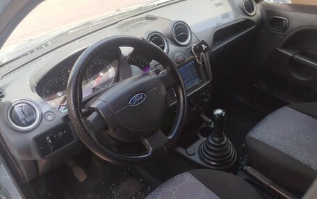Ford Fiesta, 2007 год, 100 000 рублей, 6 фотография