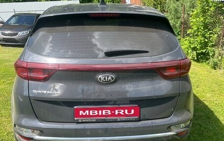KIA Sportage IV рестайлинг, 2020 год, 2 300 000 рублей, 1 фотография