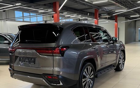 Lexus LX, 2022 год, 13 990 000 рублей, 8 фотография
