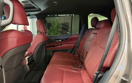 Lexus LX, 2022 год, 13 990 000 рублей, 23 фотография