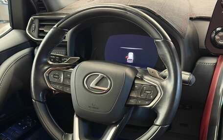 Lexus LX, 2022 год, 13 990 000 рублей, 28 фотография