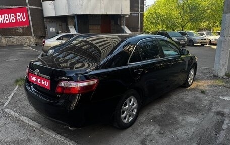 Toyota Camry, 2011 год, 1 575 000 рублей, 2 фотография