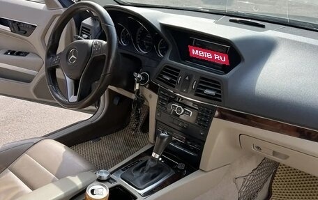 Mercedes-Benz E-Класс, 2012 год, 1 500 000 рублей, 4 фотография