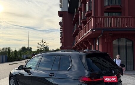 BMW X7, 2019 год, 6 800 000 рублей, 10 фотография