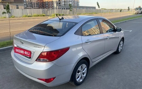 Hyundai Solaris II рестайлинг, 2015 год, 890 000 рублей, 8 фотография