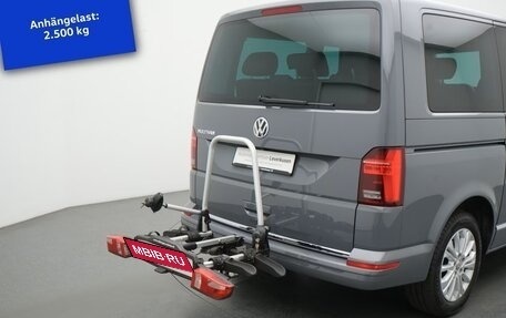 Volkswagen Transporter T6 рестайлинг, 2022 год, 4 840 000 рублей, 5 фотография