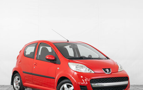 Peugeot 107 I рестайлинг, 2010 год, 499 000 рублей, 2 фотография