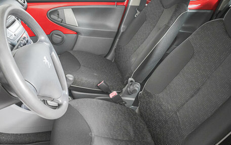 Peugeot 107 I рестайлинг, 2010 год, 499 000 рублей, 9 фотография