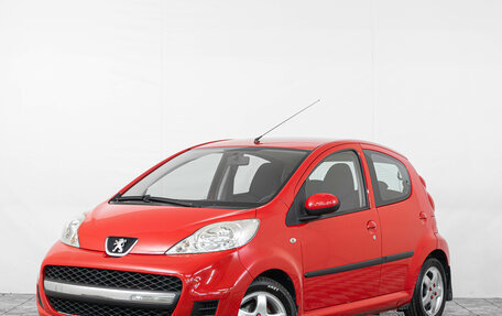 Peugeot 107 I рестайлинг, 2010 год, 499 000 рублей, 4 фотография