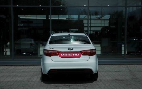 KIA Rio III рестайлинг, 2014 год, 800 000 рублей, 4 фотография