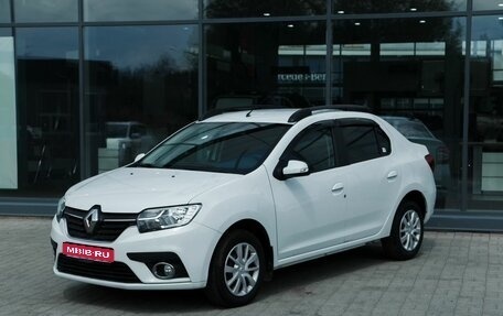 Renault Logan II, 2021 год, 1 100 000 рублей, 1 фотография
