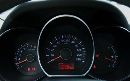KIA Rio III рестайлинг, 2014 год, 800 000 рублей, 17 фотография