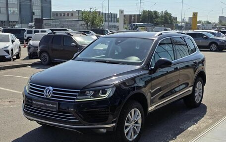 Volkswagen Touareg III, 2017 год, 2 950 000 рублей, 3 фотография