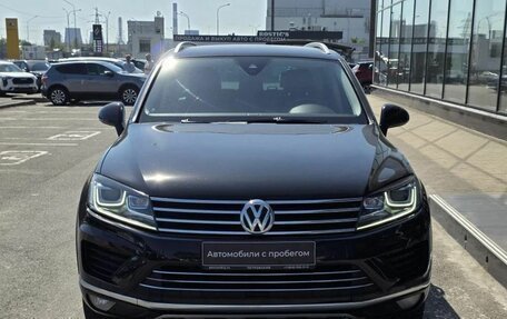 Volkswagen Touareg III, 2017 год, 2 950 000 рублей, 4 фотография