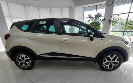 Renault Kaptur I рестайлинг, 2019 год, 1 295 000 рублей, 4 фотография