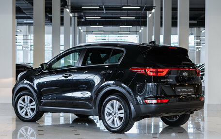 KIA Sportage IV рестайлинг, 2018 год, 2 075 000 рублей, 3 фотография