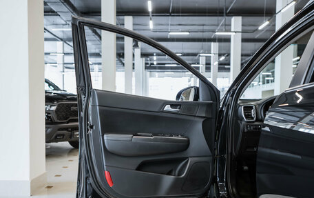 KIA Sportage IV рестайлинг, 2018 год, 2 075 000 рублей, 24 фотография