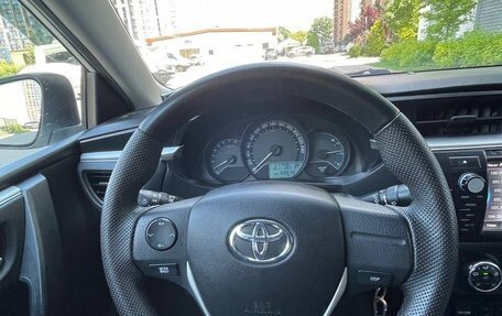 Toyota Corolla, 2013 год, 1 320 000 рублей, 10 фотография