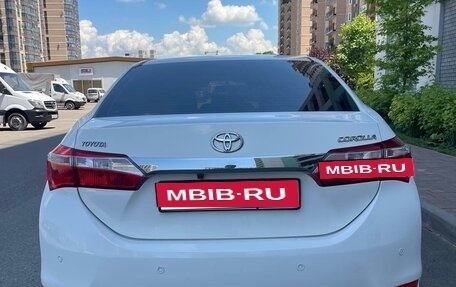 Toyota Corolla, 2013 год, 1 320 000 рублей, 4 фотография