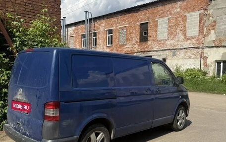 Volkswagen Transporter T5 рестайлинг, 2006 год, 850 000 рублей, 4 фотография