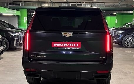 Cadillac Escalade V, 2022 год, 11 000 000 рублей, 3 фотография