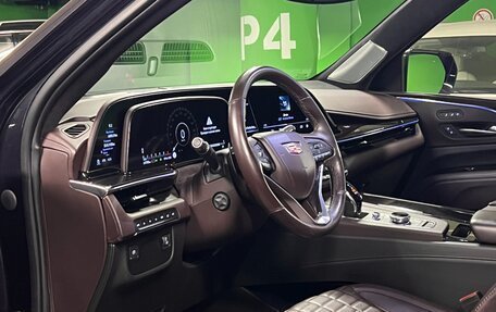 Cadillac Escalade V, 2022 год, 11 000 000 рублей, 9 фотография