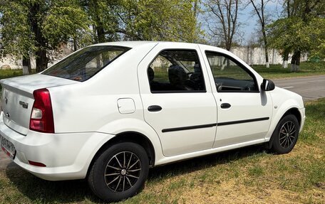 Renault Logan I, 2010 год, 390 000 рублей, 5 фотография