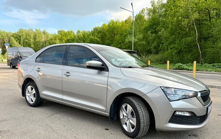 Skoda Rapid II, 2020 год, 1 750 000 рублей, 2 фотография