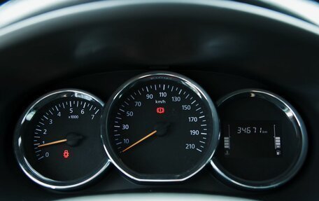 Renault Logan II, 2021 год, 1 100 000 рублей, 17 фотография