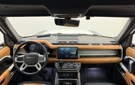 Land Rover Defender II, 2023 год, 10 990 000 рублей, 9 фотография
