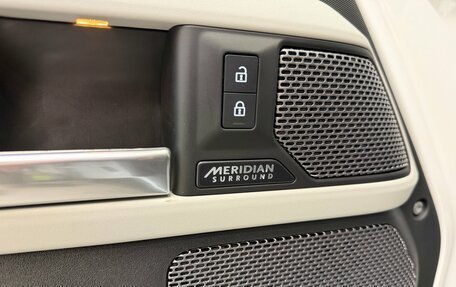 Land Rover Defender II, 2023 год, 10 990 000 рублей, 20 фотография