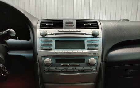 Toyota Camry, 2008 год, 899 000 рублей, 12 фотография