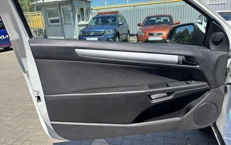 Opel Astra H, 2011 год, 699 000 рублей, 10 фотография