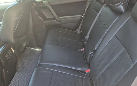 Toyota Land Cruiser Prado 150 рестайлинг 2, 2015 год, 4 100 000 рублей, 9 фотография