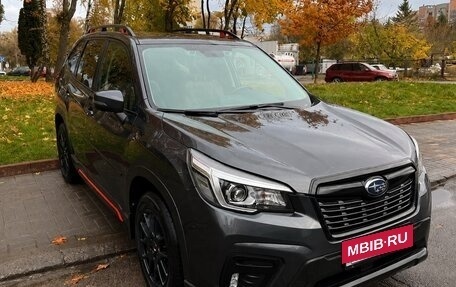 Subaru Forester, 2020 год, 2 200 000 рублей, 3 фотография
