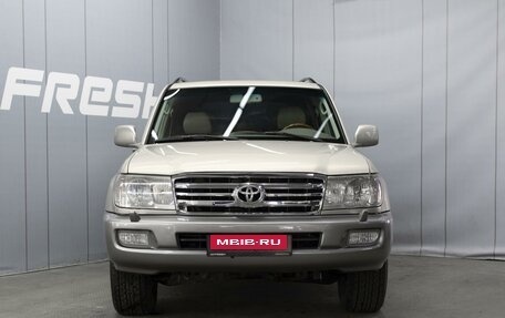 Toyota Land Cruiser 100 рестайлинг 2, 2006 год, 1 950 000 рублей, 3 фотография