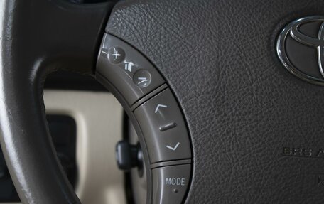 Toyota Land Cruiser 100 рестайлинг 2, 2006 год, 1 950 000 рублей, 12 фотография