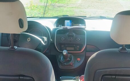 Renault Kangoo II рестайлинг, 2013 год, 1 300 000 рублей, 7 фотография