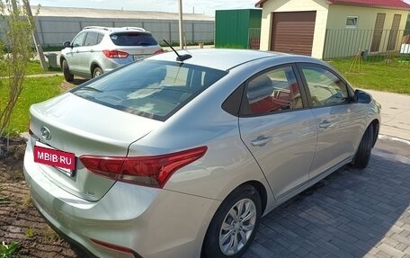 Hyundai Solaris II рестайлинг, 2019 год, 1 250 000 рублей, 5 фотография